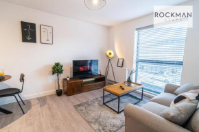 Apartment 3 - Brentwood - Spacious Apartment close to High Street